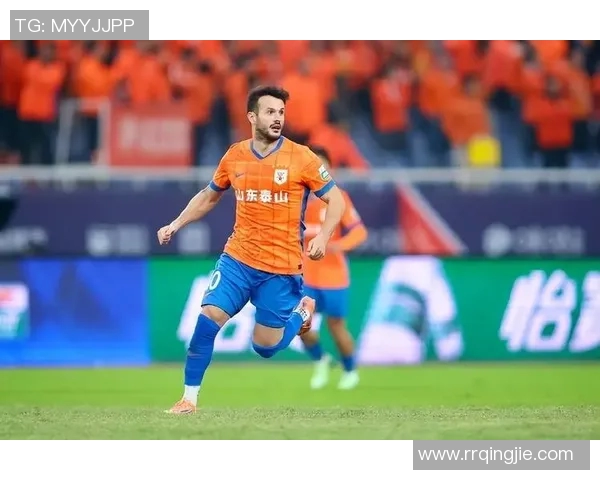 中超联赛精彩纷呈瓦科助力球队再创辉煌成就