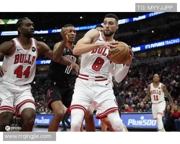 公牛前锋拉文成功破门，带领球队取得连胜