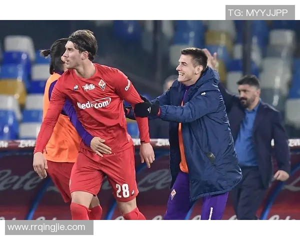 意甲联赛因新冠病毒暴发再度推迟比赛安排，球迷、球员都尝遭受影响