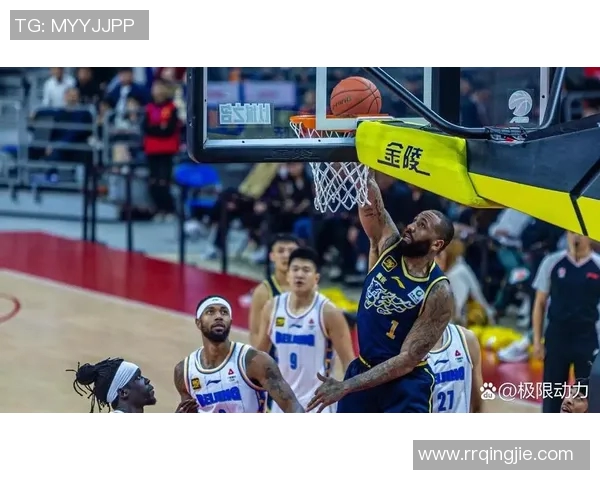 苏州队凭借稳定发挥，击败北京队晋级CBA半决赛